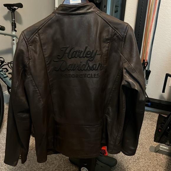 Dark Brown Harley Davidson Women’s Soft Leather Jacket - Picture 5 of 9